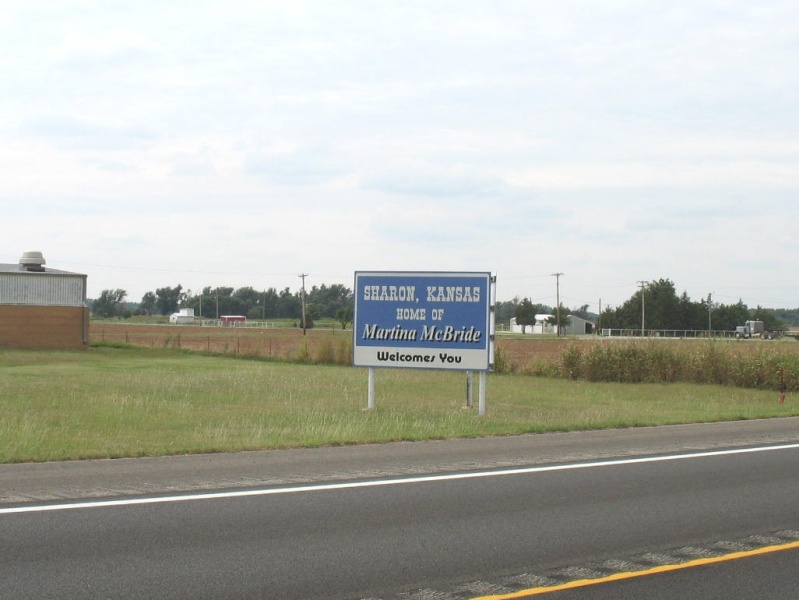 Datei:Sharon,Kansas-Home of Martina McBride.jpg