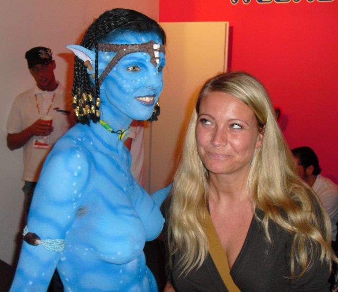 Datei:Ain't Avatar-Mutter Erde fec.jpg